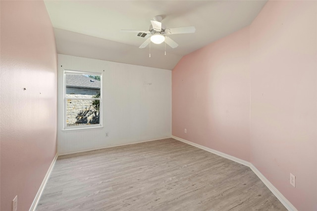 4204 Pasada Ln, Round Rock, TX 78681 - unfurnished room featuring ceiling fan, light wood-type flooring, and lofted ceiling