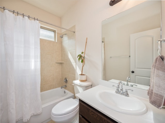 22617 Fountaingrass Ln, Lago Vista, TX 78645 - full bathroom with shower / bathtub combination with curtain and vanity