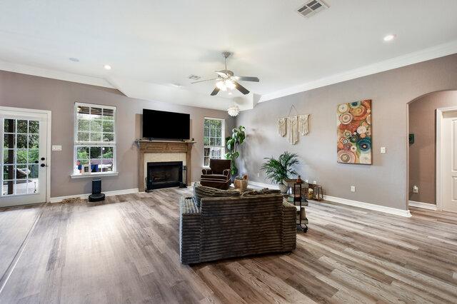 1906 W Moeta Dr, Austin, TX 78734 - photo 4