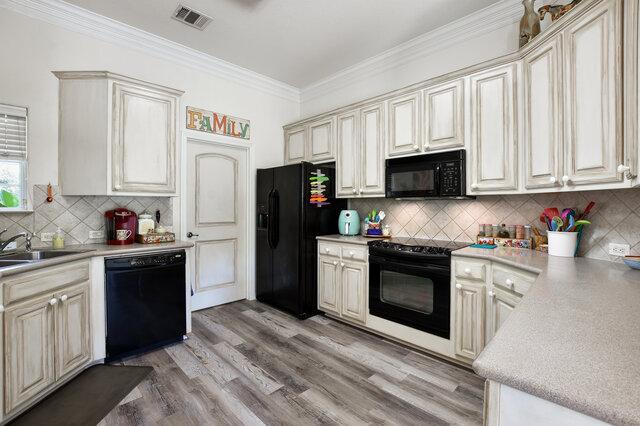1906 W Moeta Dr, Austin, TX 78734 - photo 11