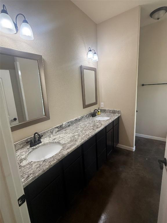 208 Akaloa Dr, Bastrop, TX 78602 - photo 34