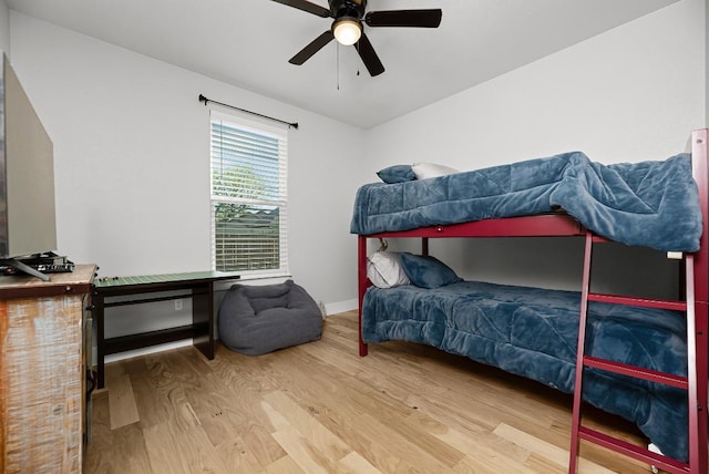 110 Les Ln, Smithville, TX 78957 - bedroom with wood finished floors and ceiling fan
