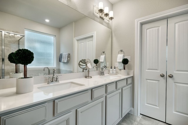 187 Glass Mountains Way, Dripping Springs, TX 78620 - full bath with double vanity