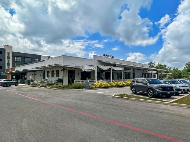 6204 Hickman Ave Unit A, Austin, TX 78723 - view of building exterior with uncovered parking