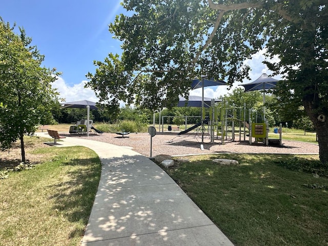 6204 Hickman Ave Unit A, Austin, TX 78723 - community play area featuring a lawn