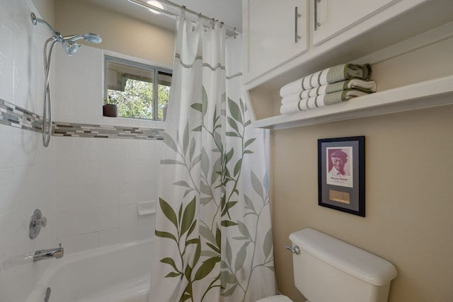 7709 Waldon Dr, Austin, TX 78750 - bathroom with shower / tub combo with curtain and toilet