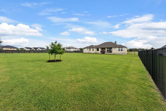 104 Huerta Rd, Florence, TX 76527 - view of fenced backyard