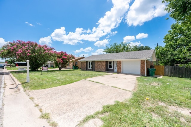 1122 Northwood Dr, Marble Falls, TX 78654 - photo 1