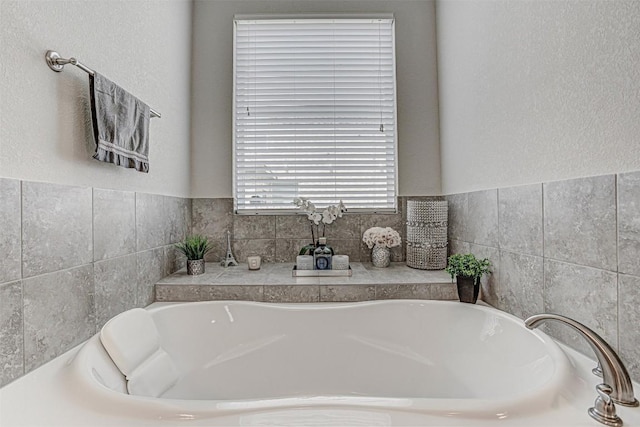 536 Middle Brook Dr, Leander, TX 78641 - bathroom featuring a garden tub