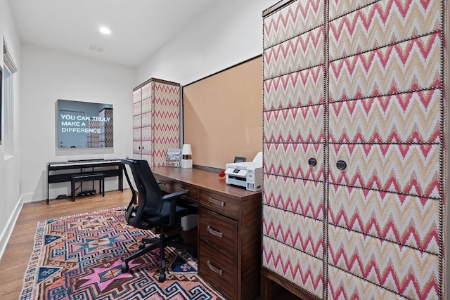 4716 Peralta Ln, Austin, TX 78735 - office area featuring wood finished floors and recessed lighting