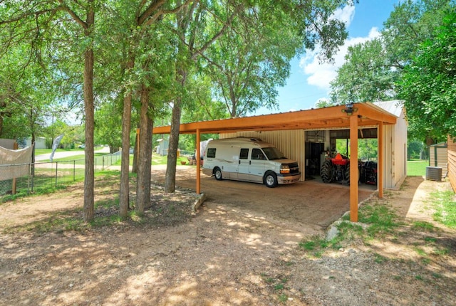 828 Water St, Webberville, TX 78653 - photo 16