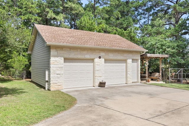 236 Pony Express Dr, Smithville, TX 78957 - view of detached garage