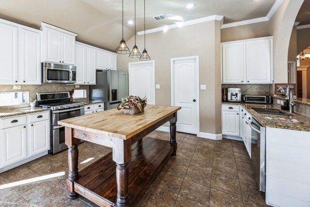 615 Mountain Crest Dr, Wimberley, TX 78676 - photo 6