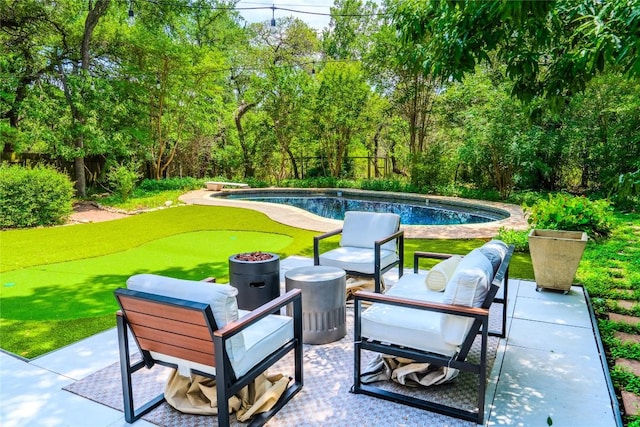 4407 Ganymede Dr, Austin, TX 78727 - swimming pool with a patio area and outdoor lounge area