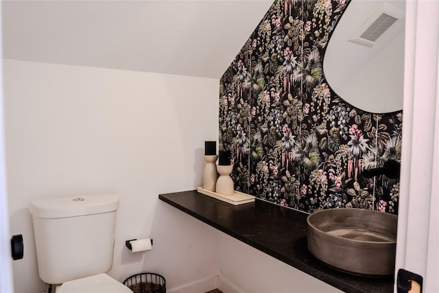 4407 Ganymede Dr, Austin, TX 78727 - bathroom with toilet
