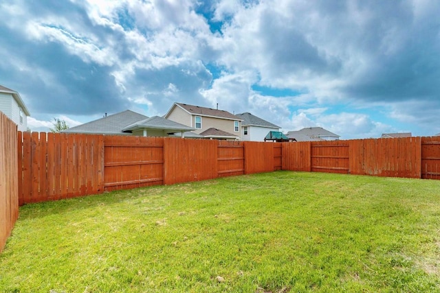 7619 Europa Ave, Round Rock, TX 78665 - view of fenced backyard