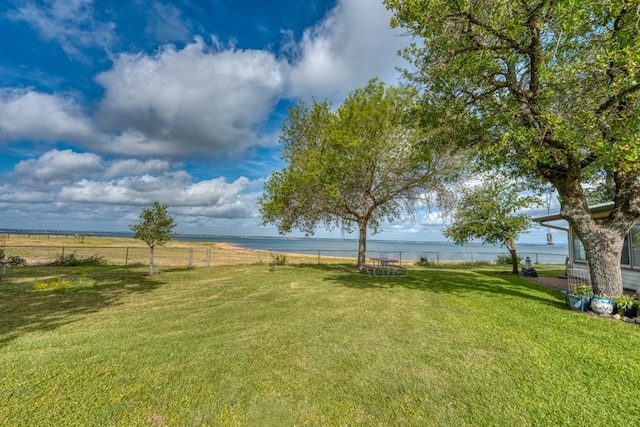 106 Chuckwagon, Burnet, TX 78611 - view of yard with a water view