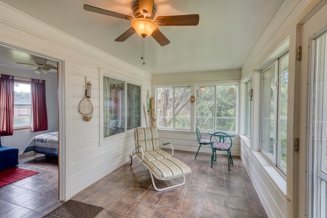 106 Chuckwagon, Burnet, TX 78611 - sunroom / solarium featuring stone finish floors
