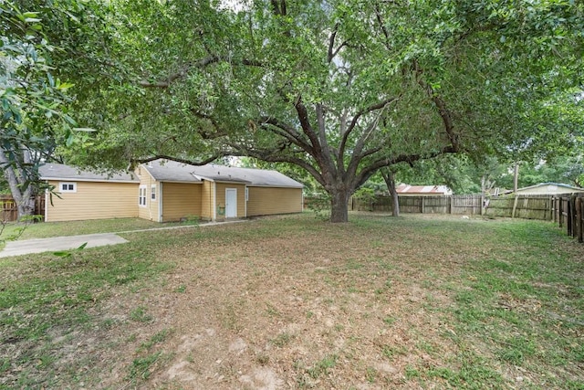 703 N Wilcox St, Rockdale, TX 76567 - photo 30