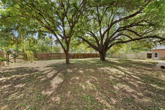 703 N Wilcox St, Rockdale, TX 76567 - photo 32