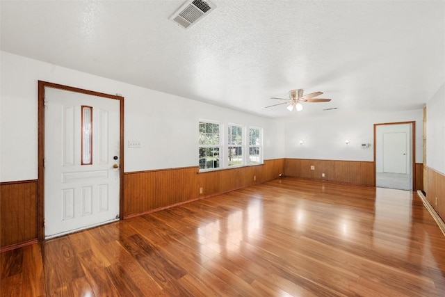 703 N Wilcox St, Rockdale, TX 76567 - photo 8
