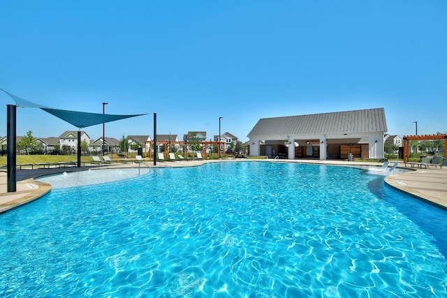 244 Fabion St, Kyle, TX 78640 - community pool with a patio area