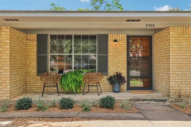 2305 Gladnell St, Taylor, TX 76574 - photo 2