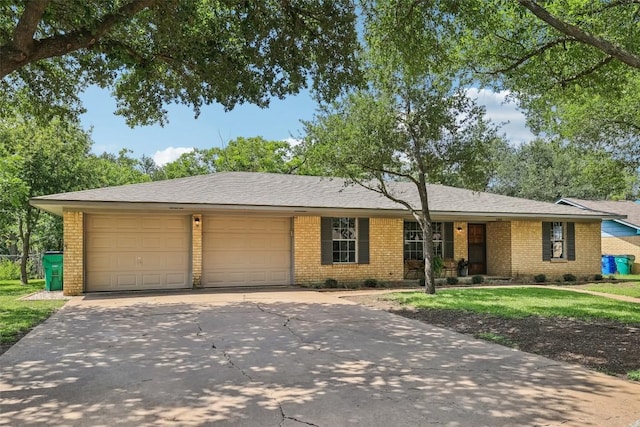 2305 Gladnell St, Taylor, TX 76574 - photo 3