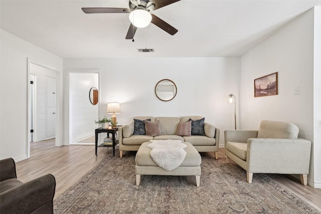 2305 Gladnell St, Taylor, TX 76574 - photo 7