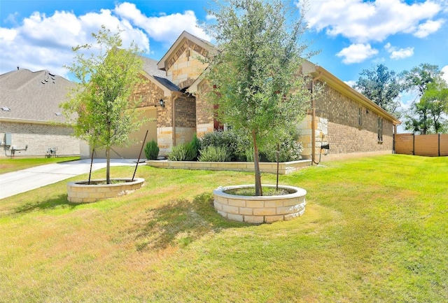 112 Silver Ridge Dr, Georgetown, TX 78633 - view of yard with driveway and a garage