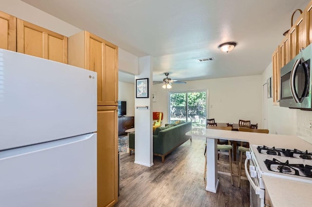 8018 Rockwood Ln, Austin, TX 78757 - photo 10