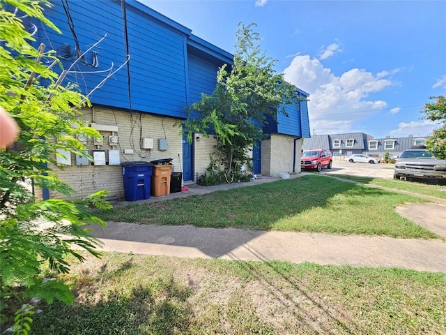 301 E Croslin St, Austin, TX 78752 - photo 17