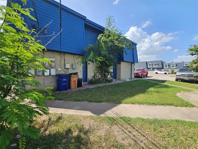 301 E Croslin St, Austin, TX 78752 - photo 16