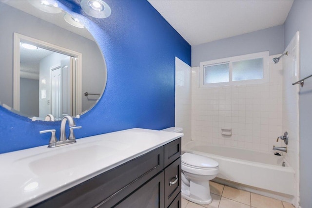 1202 Thorpe Ln Unit 407, San Marcos, TX 78666 - bathroom with vanity, shower / tub combination, and tile patterned flooring