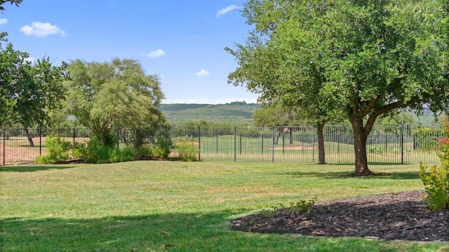 25616 Kahala Sunset Ct, Spicewood, TX 78669 - photo 32