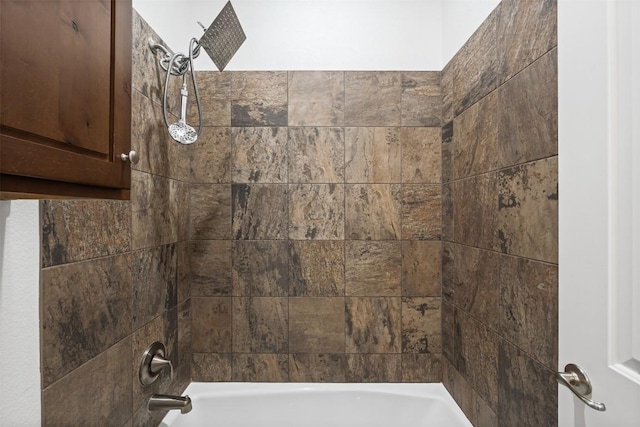 105 Quiet Oak Cv, Liberty Hill, TX 78642 - full bath with  shower combination