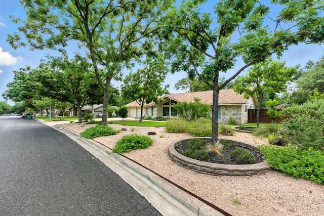 9204 Queenswood Dr, Austin, TX 78748 - photo 2