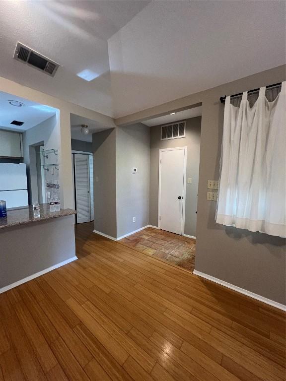 1302 Woodlawn Blvd Unit 208, Austin, TX 78703 - photo 10