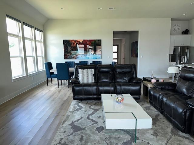 900 Elenora Dr, Leander, TX 78641 - photo 7