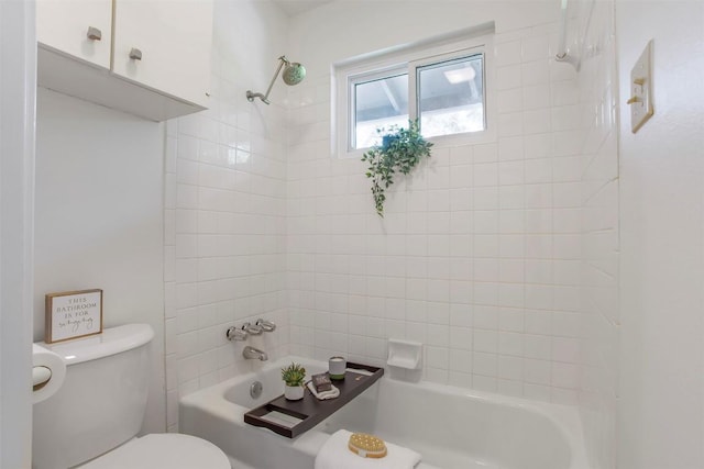 4504 Bilboa Dr, Austin, TX 78759 - full bathroom featuring toilet and tub / shower combination