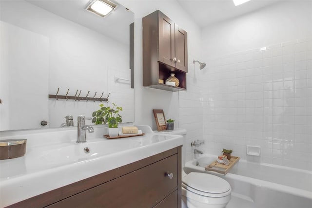 4504 Bilboa Dr, Austin, TX 78759 - full bath with vanity and washtub / shower combination