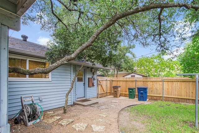 4504 Bilboa Dr, Austin, TX 78759 - view of yard