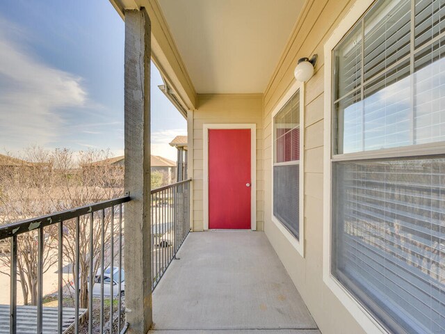 2320 Gracy Farms Ln Unit 932, Austin, TX 78758 - photo 17