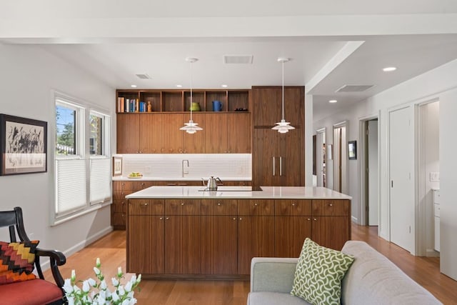 704 Texas Ave, Austin, TX 78705 - photo 12