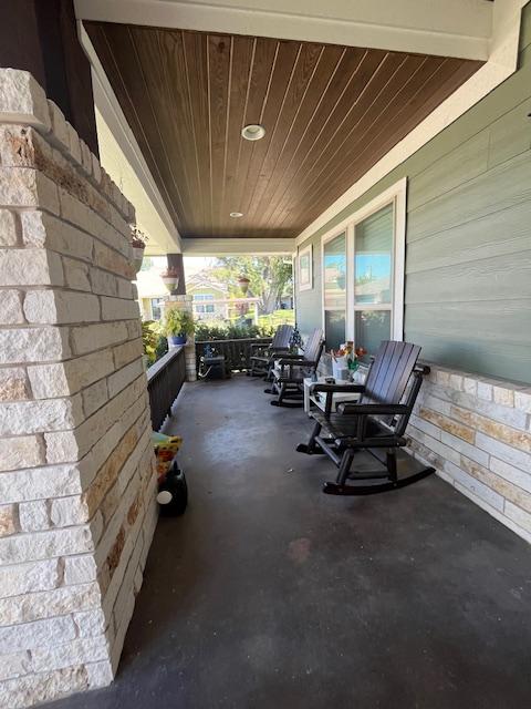 212 Charli Cir, Liberty Hill, TX 78642 - photo 2