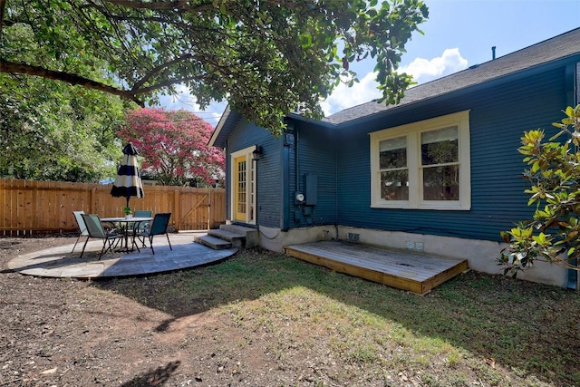 4412 Red River St, Austin, TX 78751 - rear view of house with entry steps and a patio
