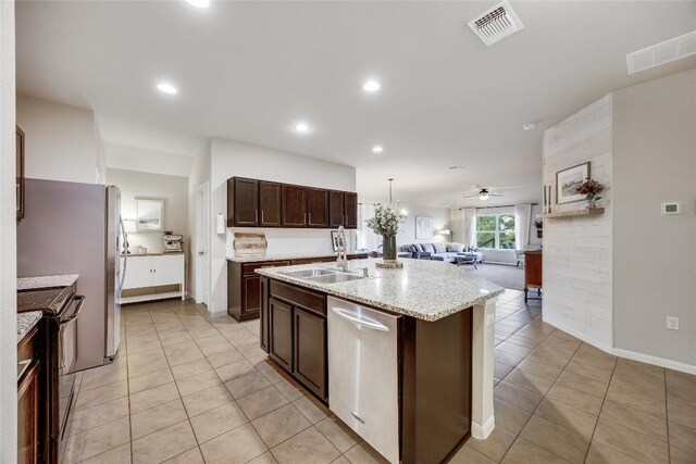 605 Liard River Rd, Hutto, TX 78634 - photo 10