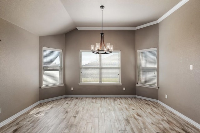 8305 Split Trail Cv, Temple, TX 76502 - spare room with a chandelier, light wood-type flooring, healthy amount of natural light, and lofted ceiling