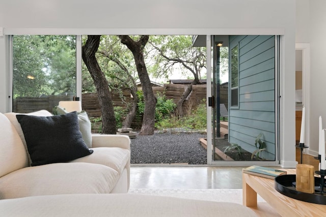 816 S Center St, Austin, TX 78704 - photo 4