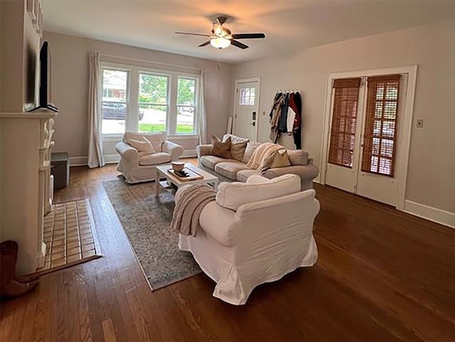 609 Texas Ave, Austin, TX 78705 - photo 2
